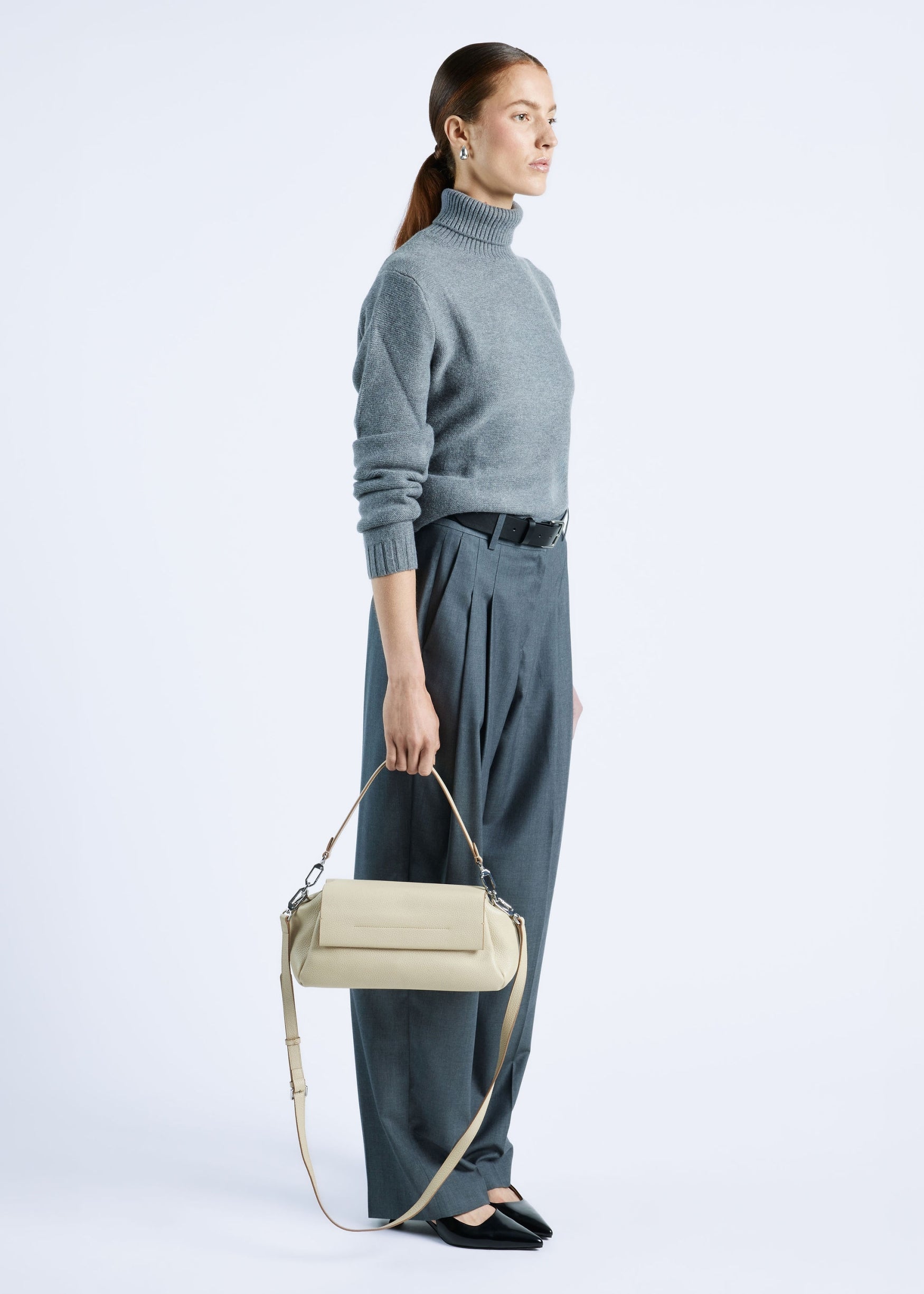 AILEEN | LIMESTONE