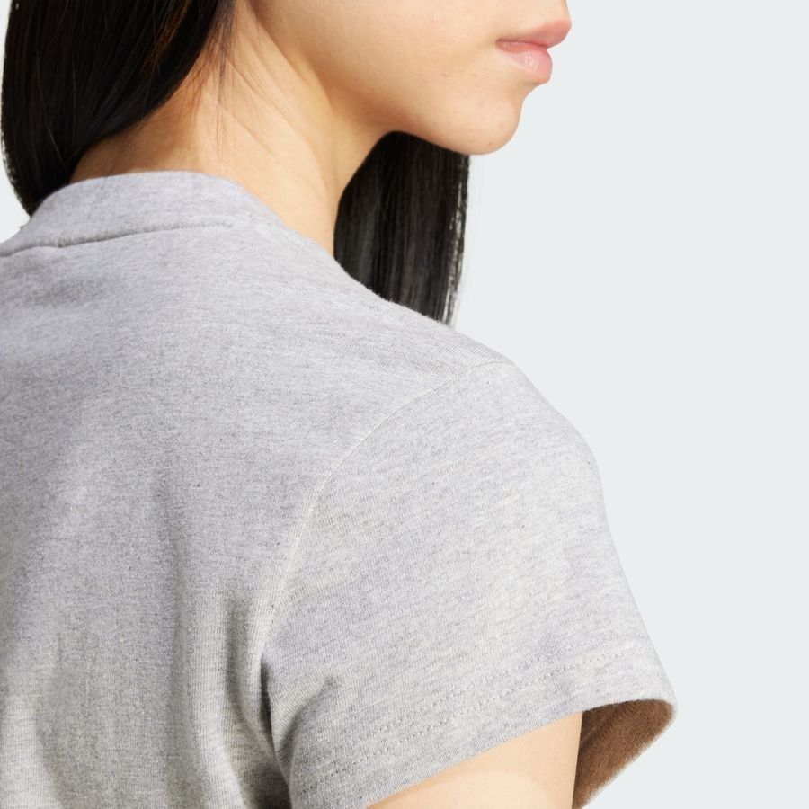 Adidas Original T-shirt slim Essentials