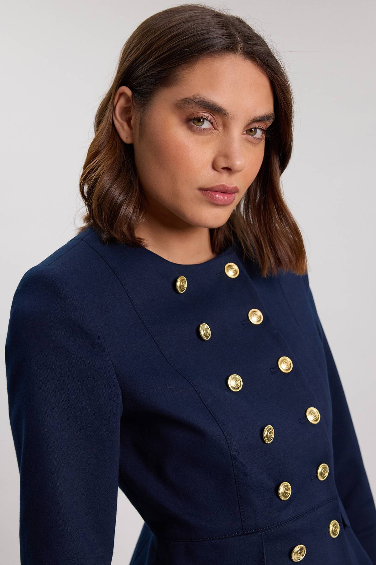 KarenMillen Blazer Péplum Ajusté En Coton Avec Détails De Boutons