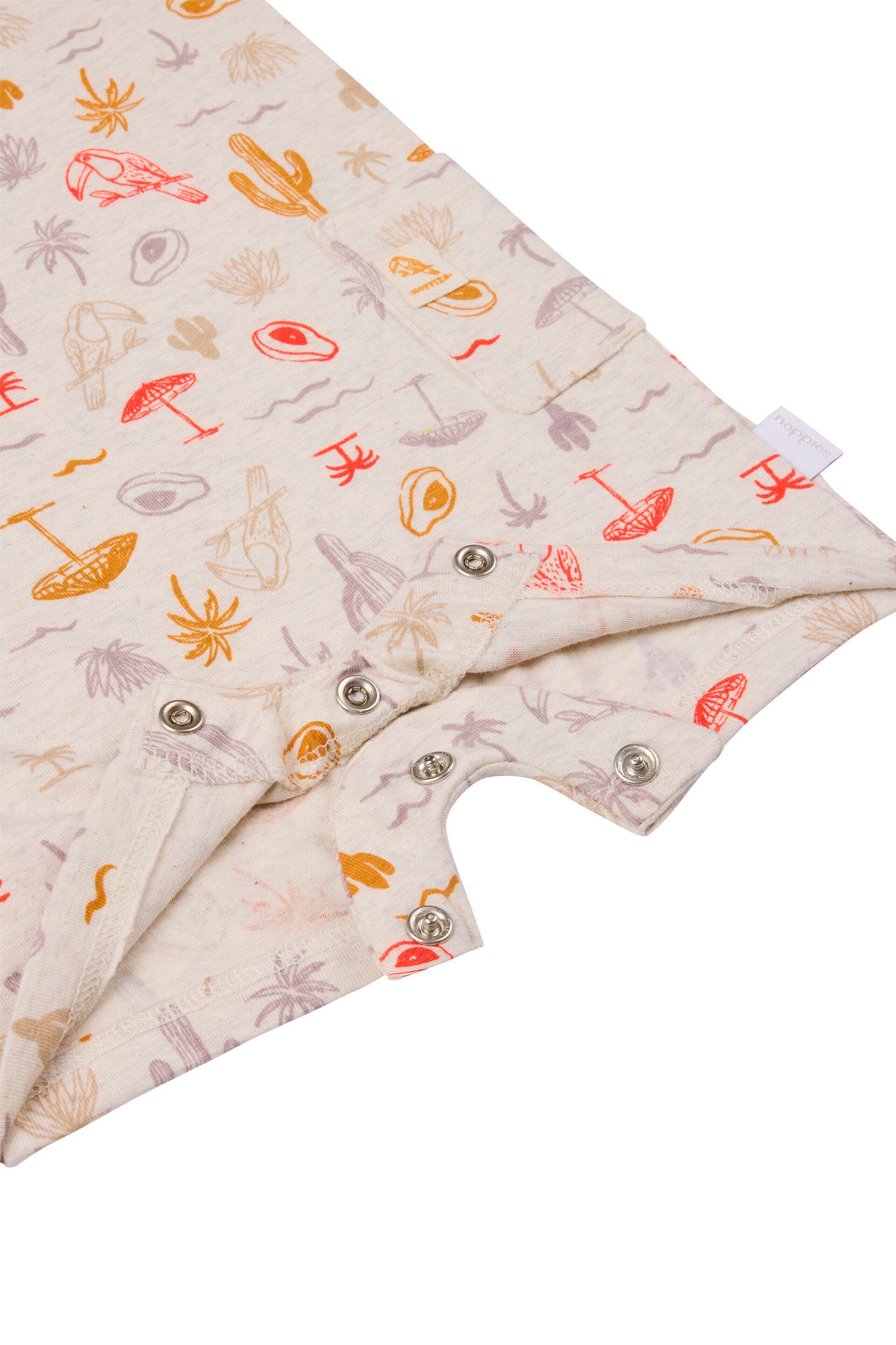 Noppies Baby Strampler Orebro Tropical pattern Off white