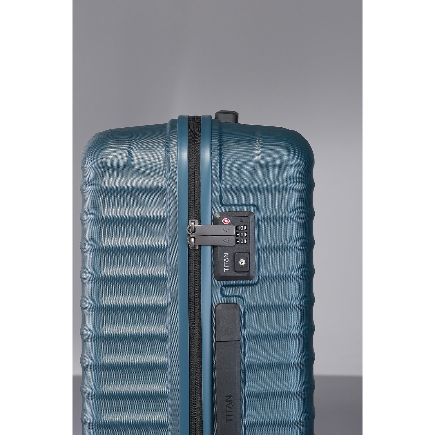 TITAN Litron 4 Wheel Trolley S petrol
