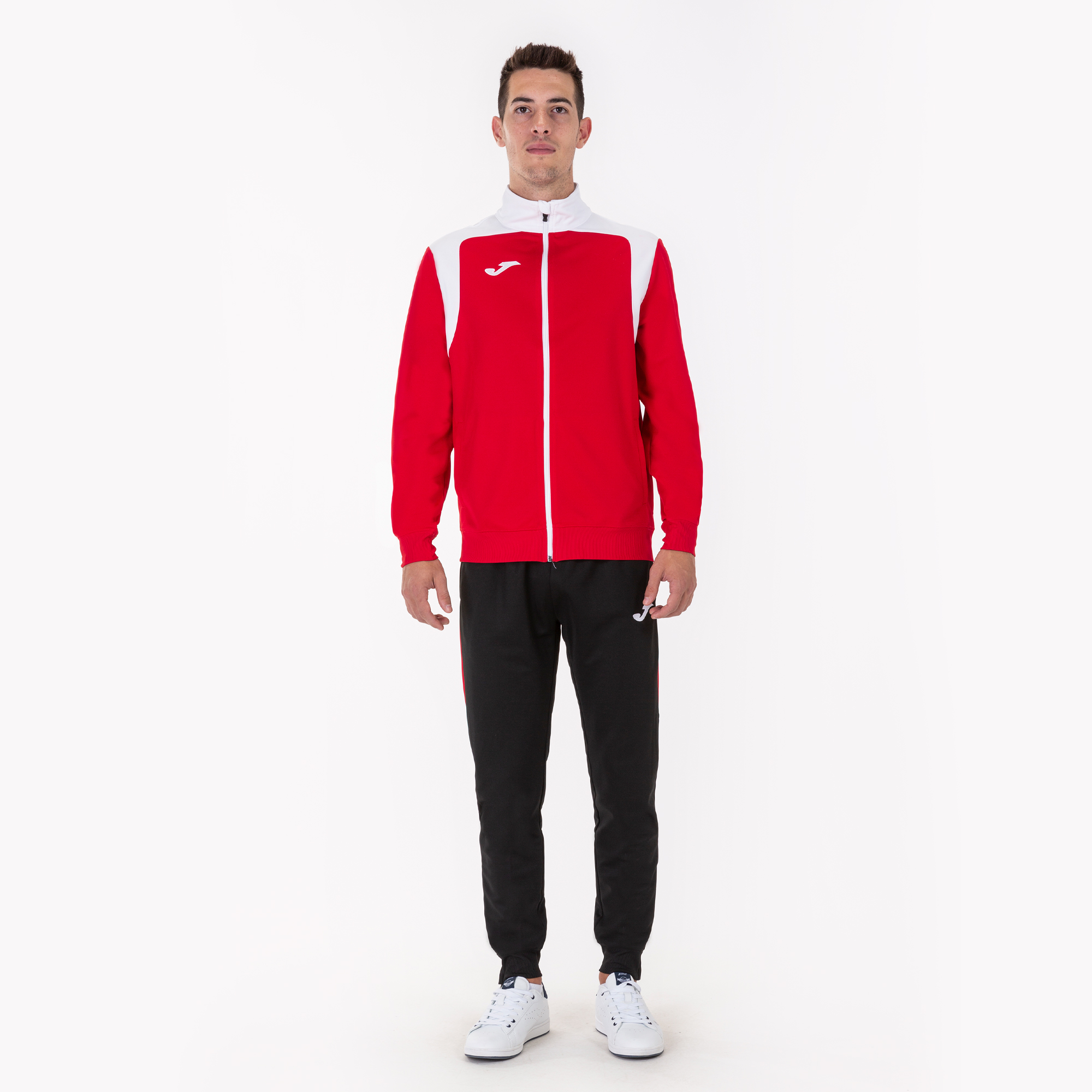 Conjunto de treino Joma Championship V, vermelho e branco.
