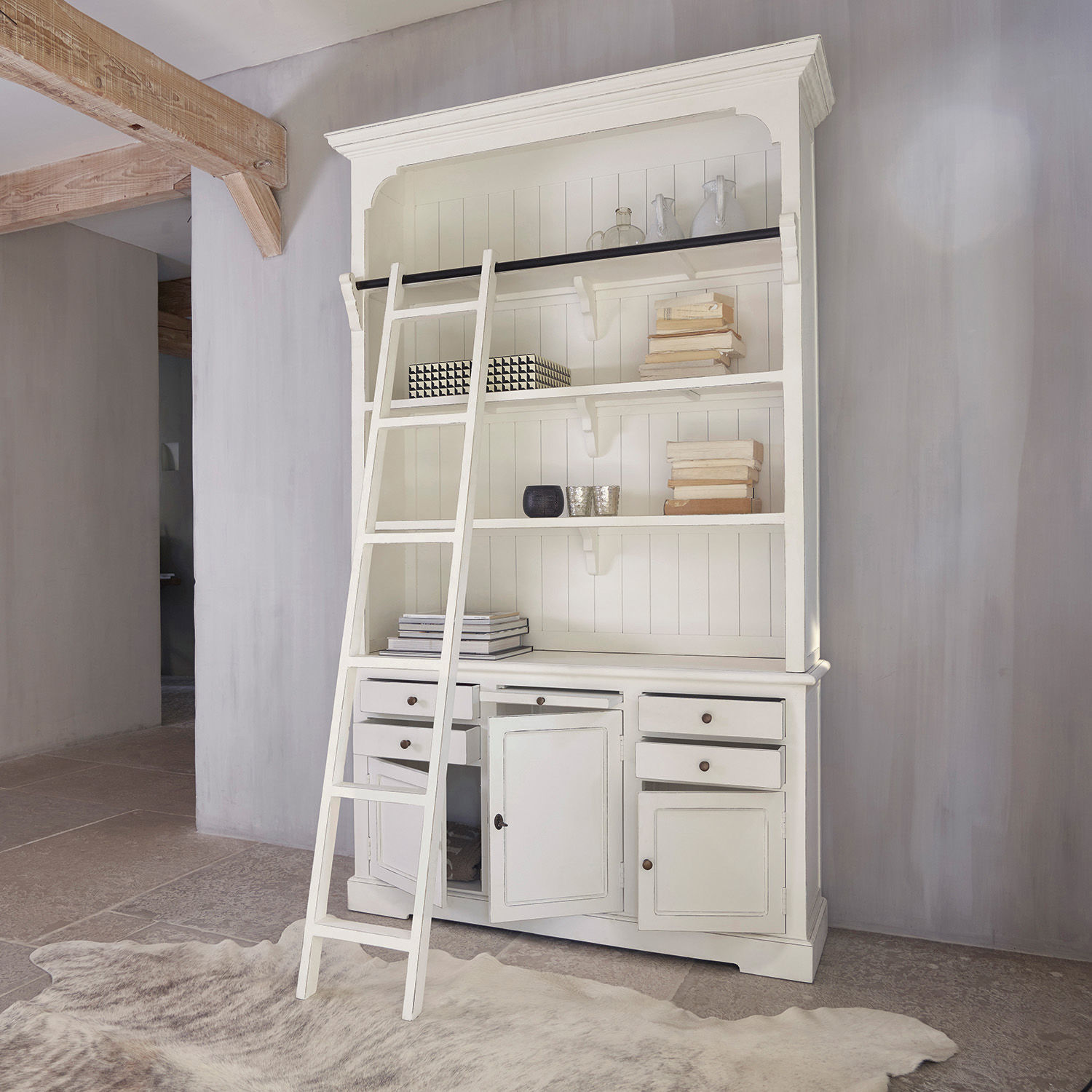Schrank Monts