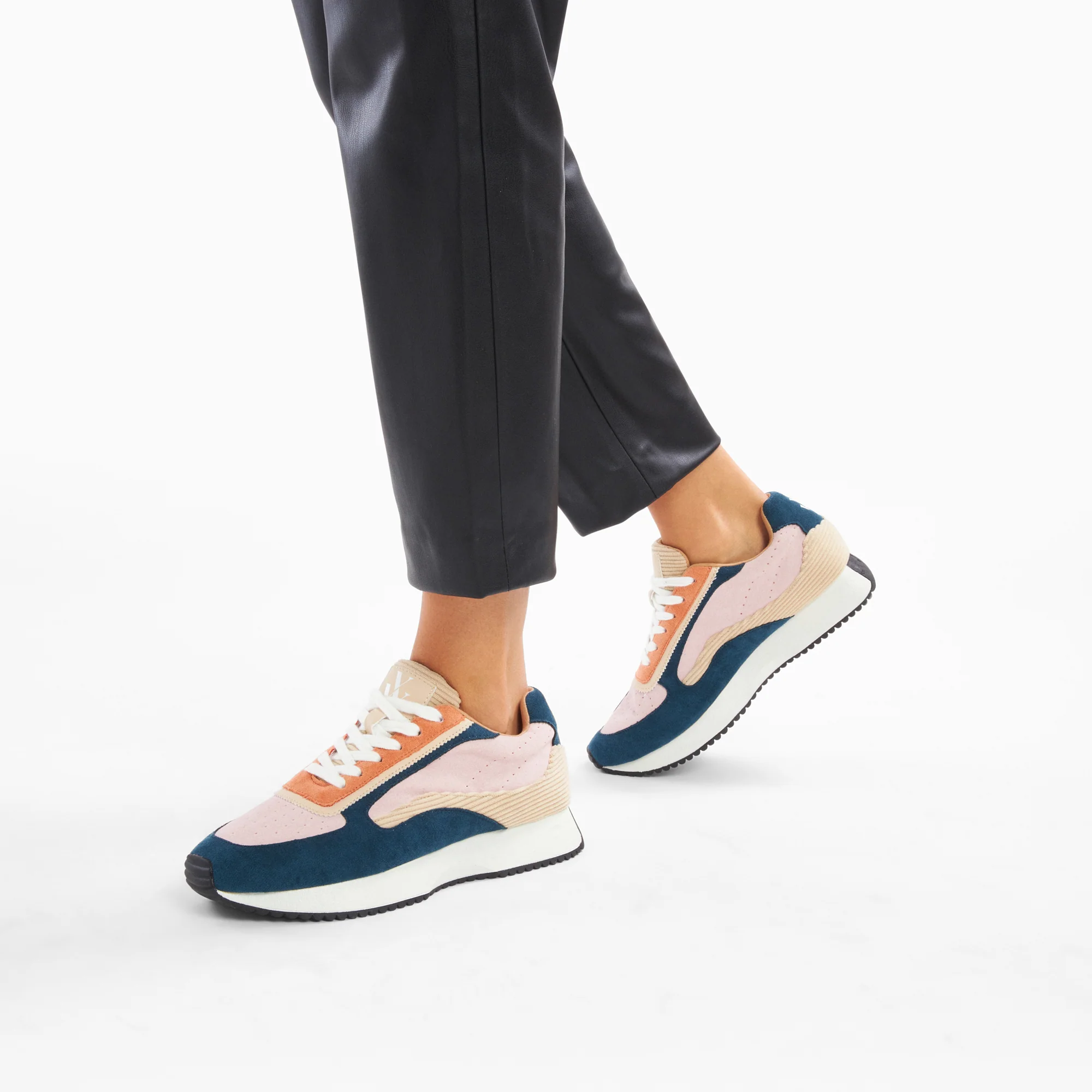 Sneakers-Baskets Pekka bleu et rose pâle à semelle running
