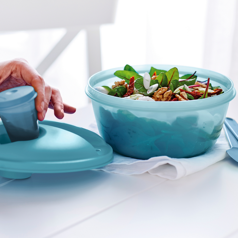 Salat to go Salat, Besteck, Dressing: Lunchbox zum separaten Transportieren