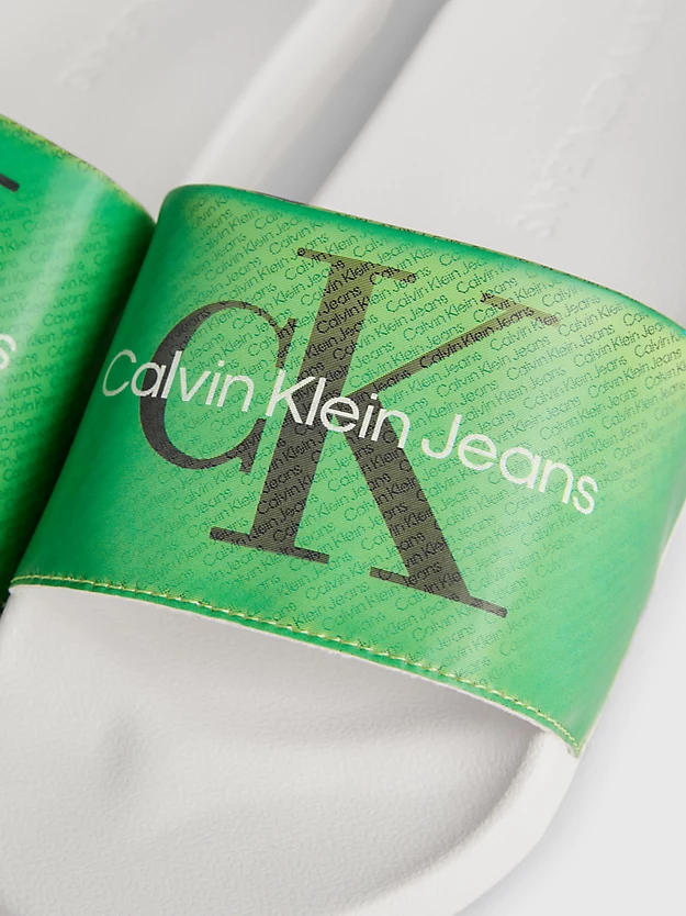 Pantufas com logotipo lenticular