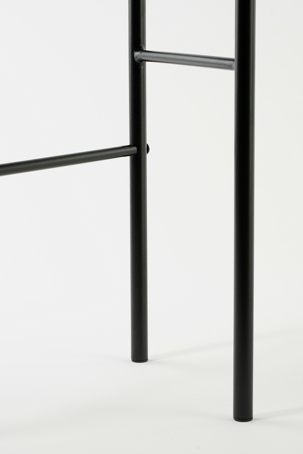 Mica decorations - table d'appoint en métal noir h40
