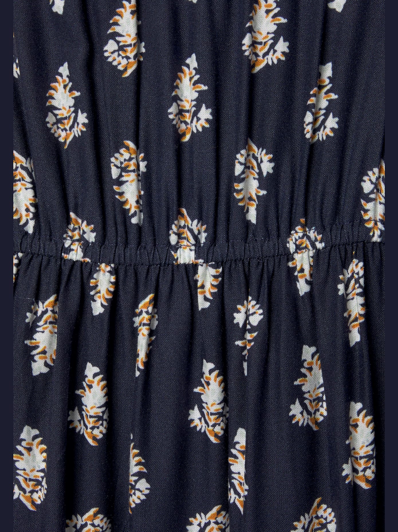 Robe longue encolure droite