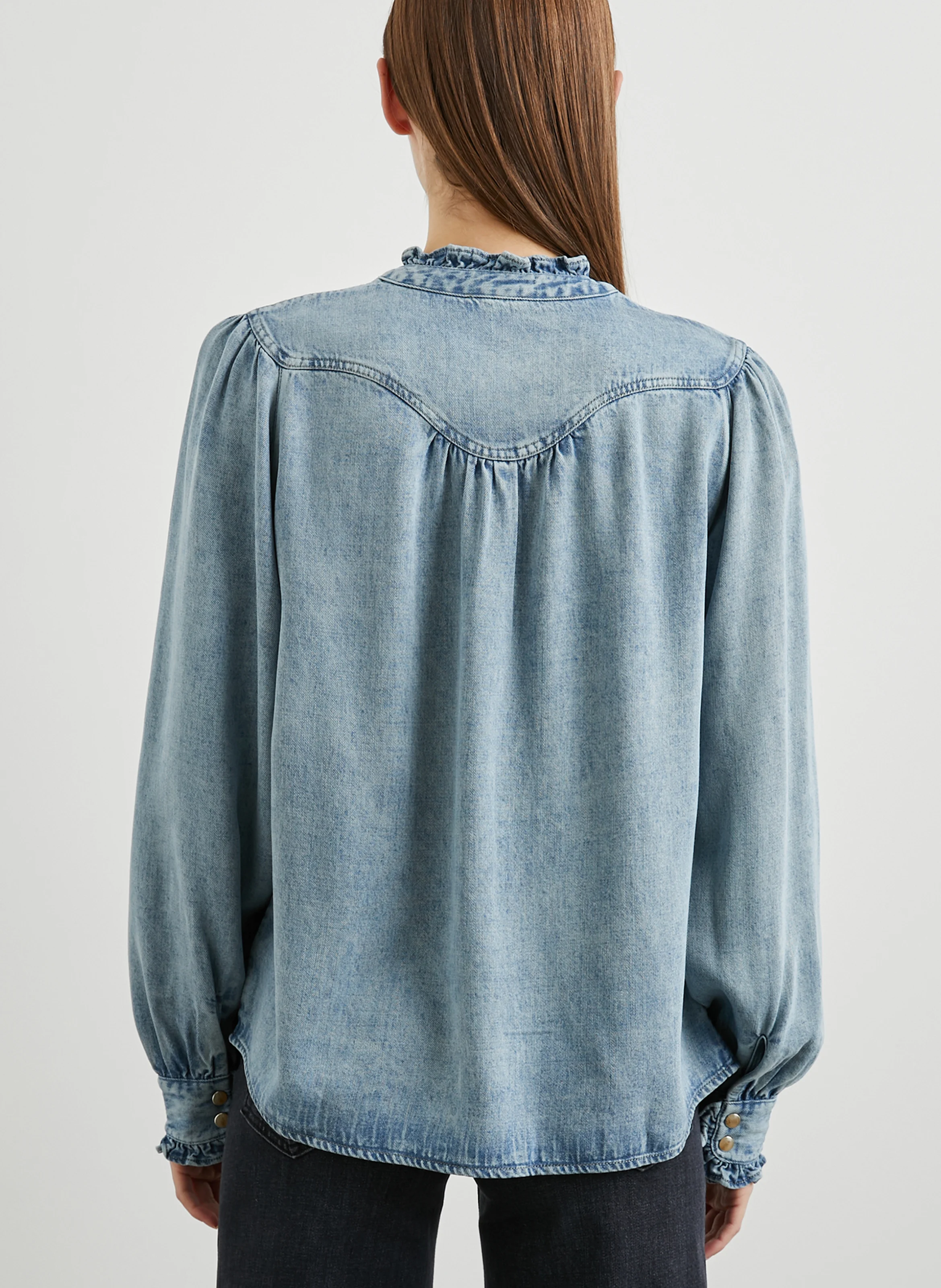 ALANNA - Chemise col rond à volants | Bleu