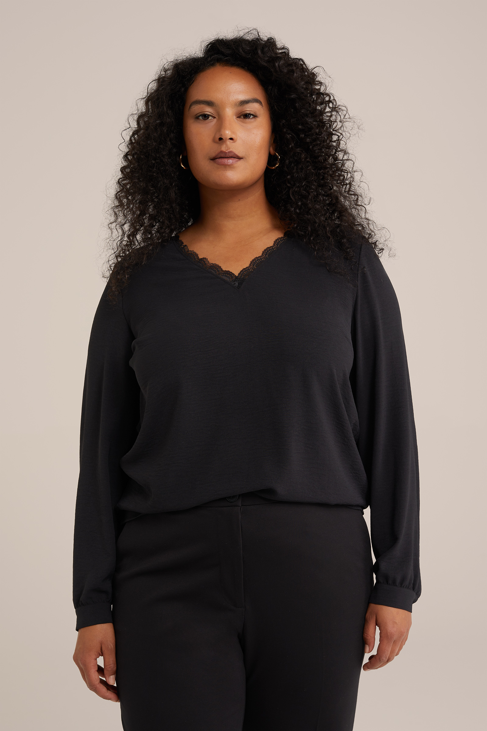 blouse met kant - Curve WE Fashion Zwart