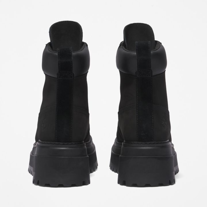 Bota Timberland Sky de 6 polegadas com cadarço para mulheres na cor preta.