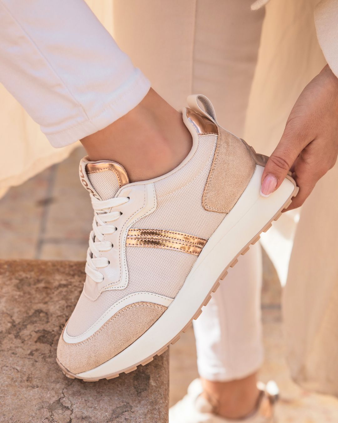 Basket femme beige à lacets - Jane