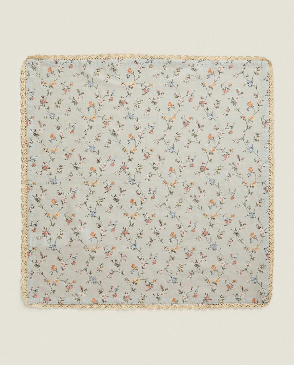 GUARDANAPO MINI COM ESTAMPA FLORAL (PACOTE COM 2)
