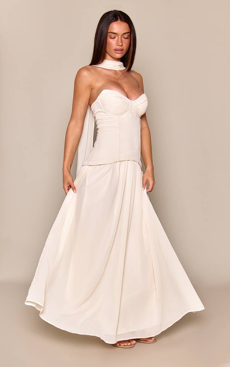 Crème Robe Maxi À Superposition Corset Et Ourlet Plissé