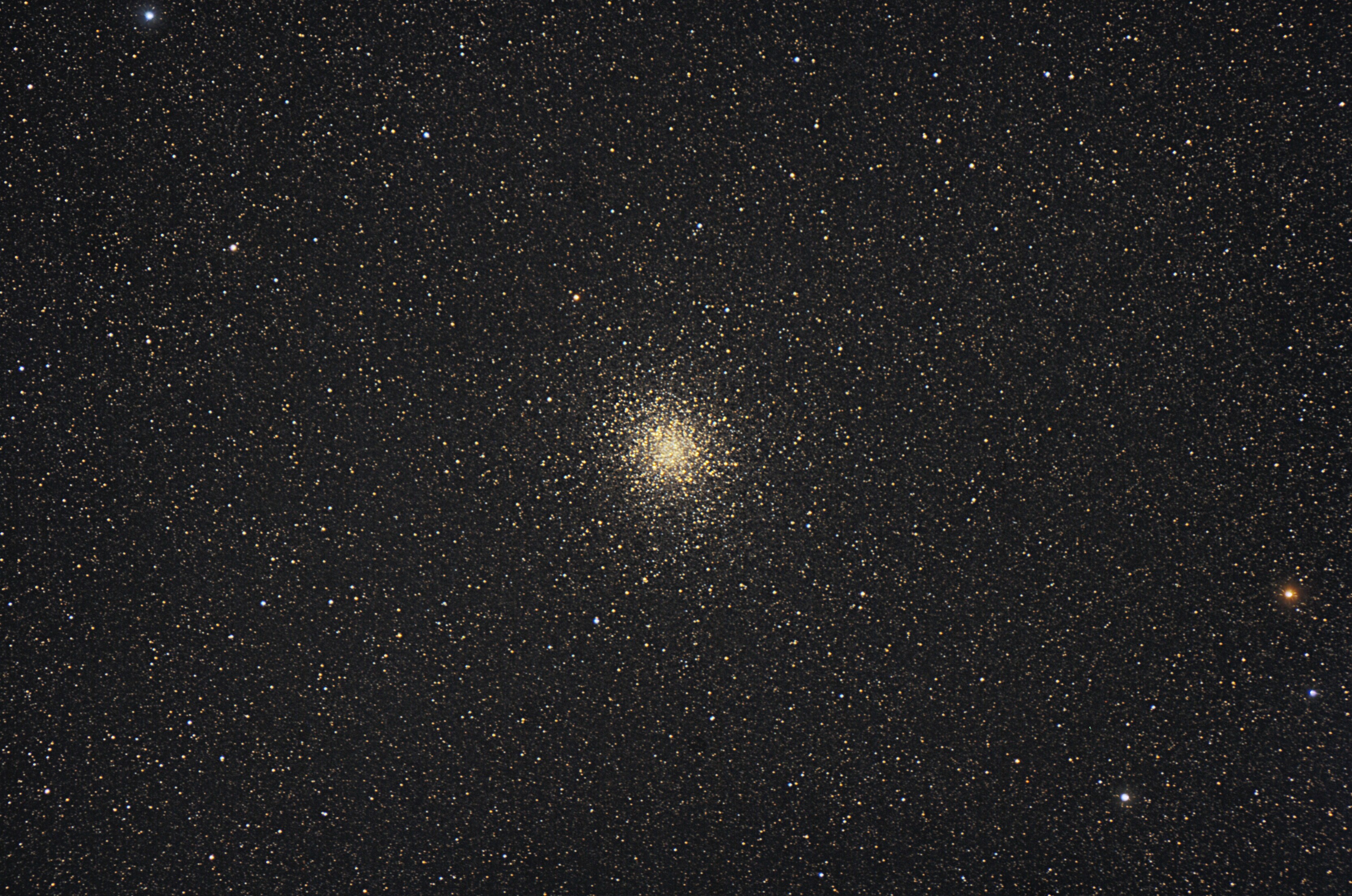 EXPLORE SCIENTIFIC ED APO 127mm f/7.5 FCD-1 Alu 2'' R&P Fokussierer