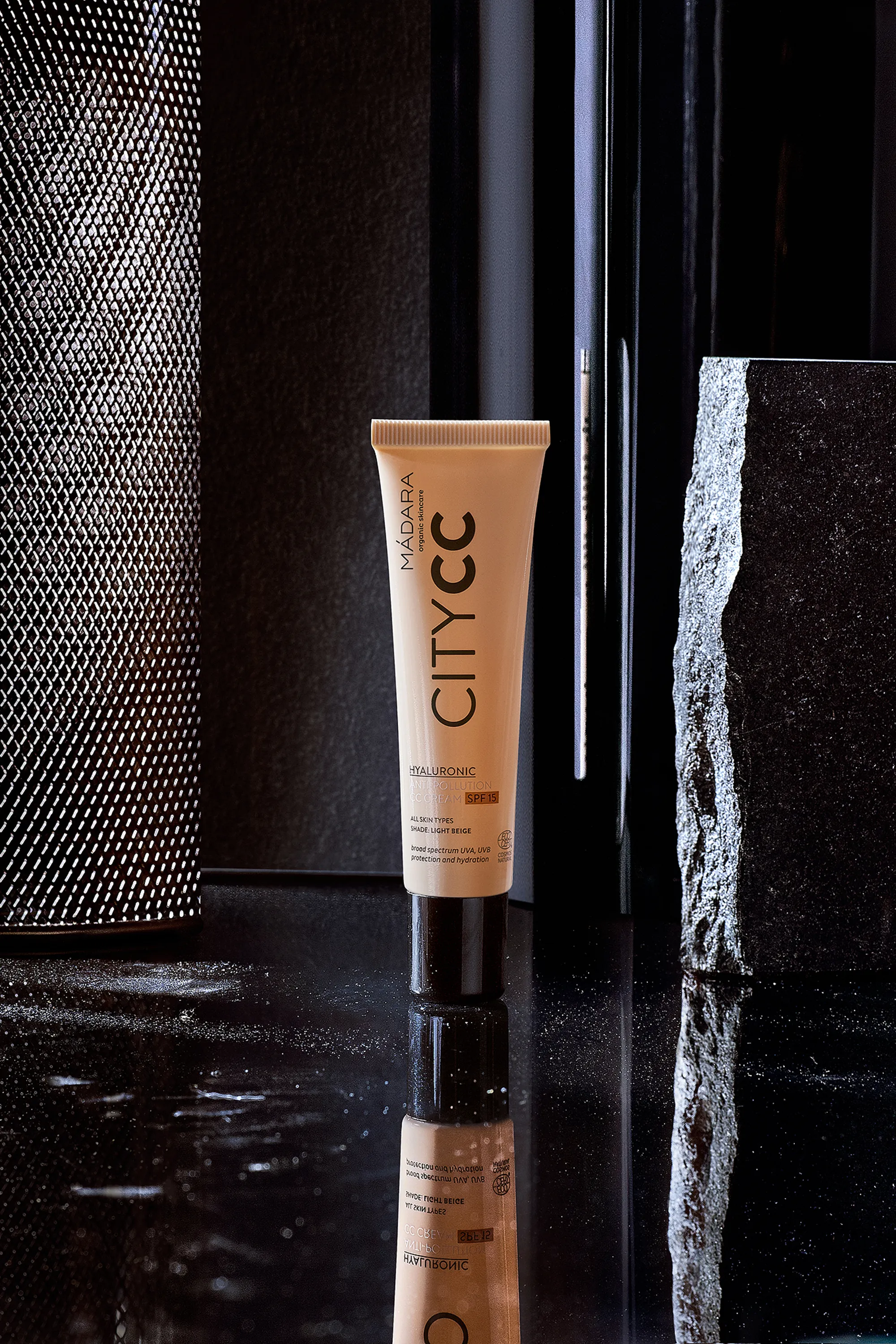 Mádara Cosmetics CC Crème anti-pollution SPF15-40 ml