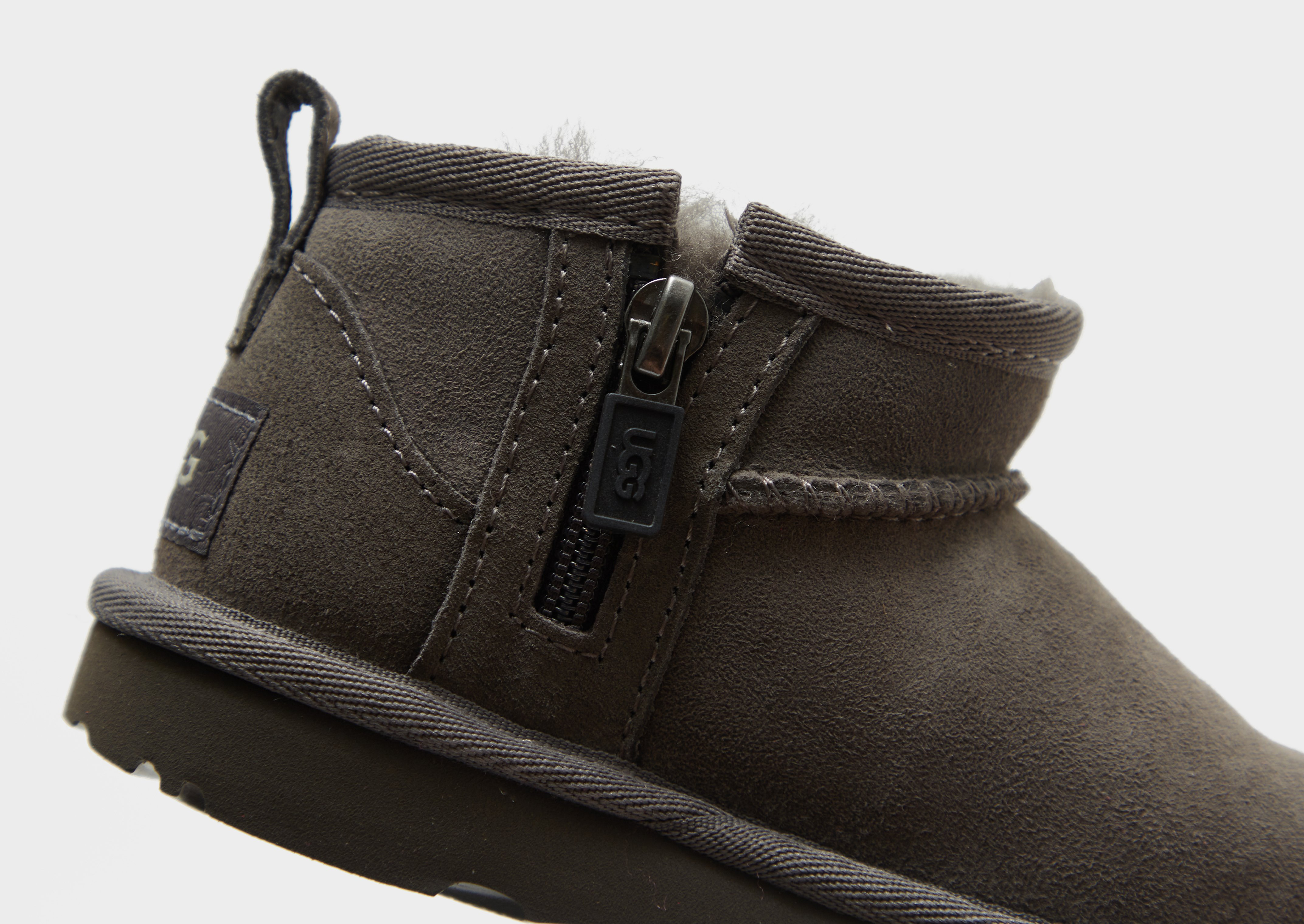 UGG Classic Ultra Mini Boots Bébé
