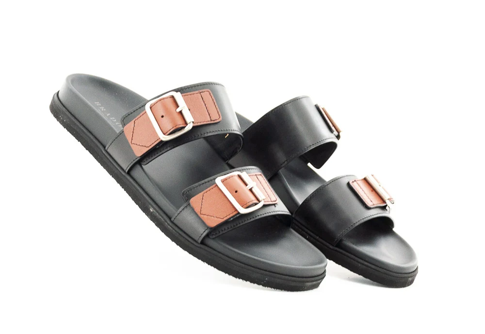 BRADOR - SAND 41-715 NOIR/GOLD