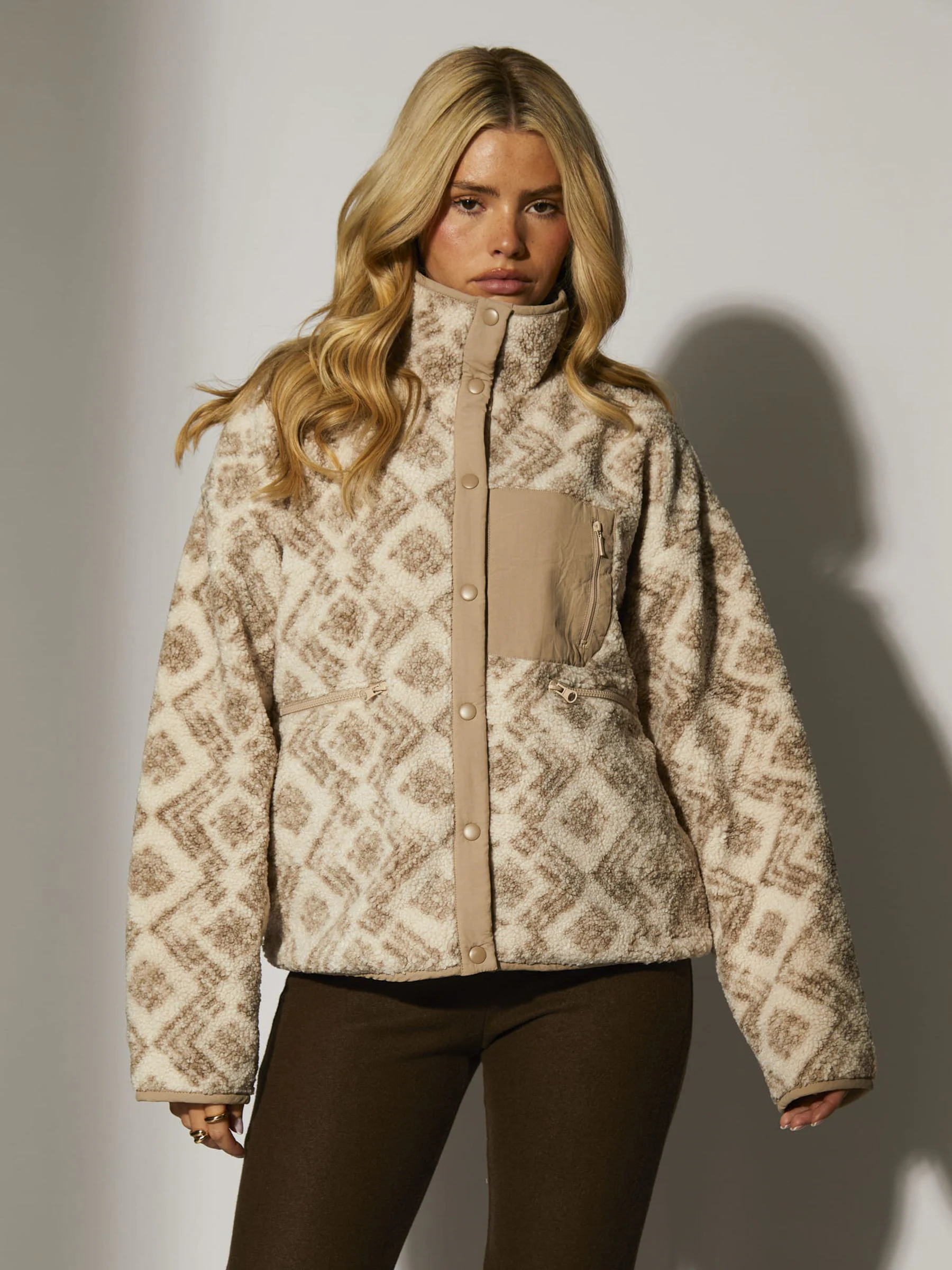 Crème - South Beach Print Oversized Borg Zip Jacket With Pocket
