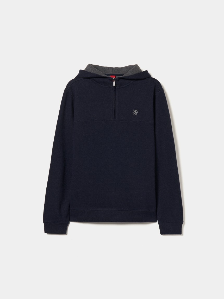 Sweater com capuz
