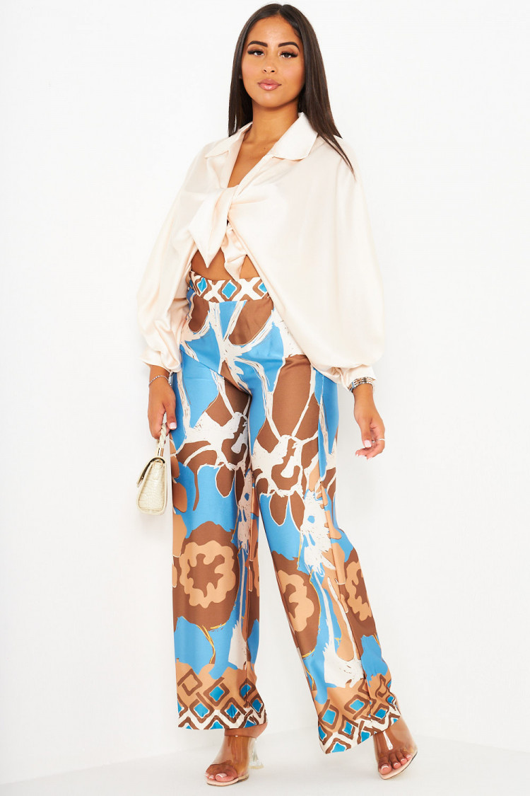 Ensemble 2 pièces chemise beige + pantalon bleu à motif