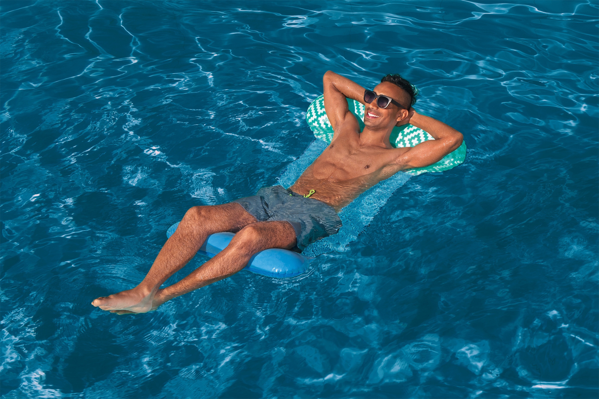 Bestway Comfort Plush Pool-Hängematte 145 x 87 cm