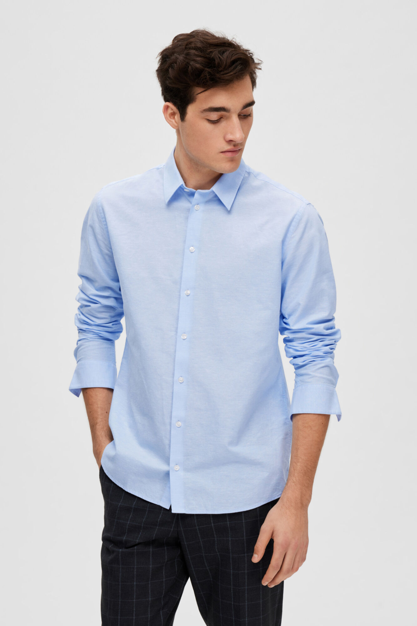 Camisa de manga comprida em linho e algodão orgânicos. - Azul