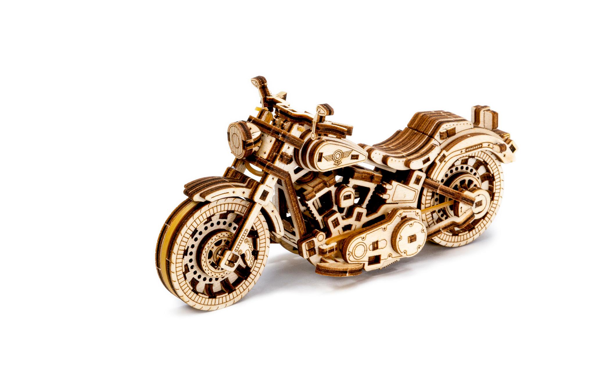 Tiny Adventures Cruiser V-Twin HolzbausatzCruiser V-Twin Modellbausatz mit Rückzugsmechanismus