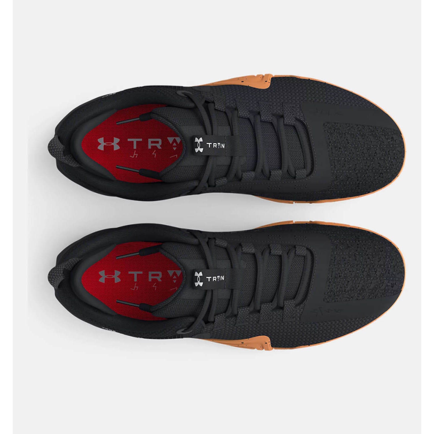 Under Armour  TriBase Reign 6