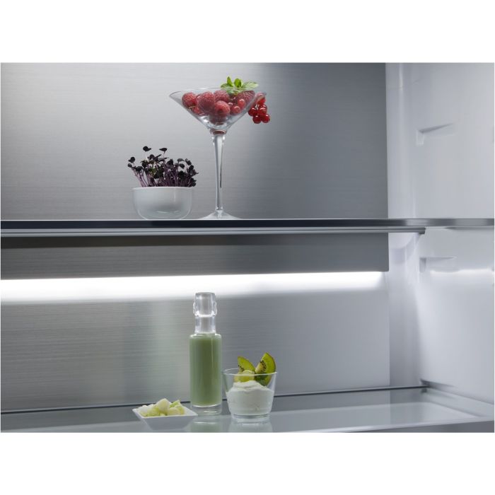AEG Kühl-Gefrier-Kombination Serie 9000 mit MultiSwitchZone+ RMB952D6VU
