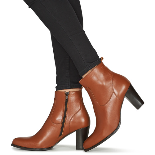 Betty London - PETRA - Cognac