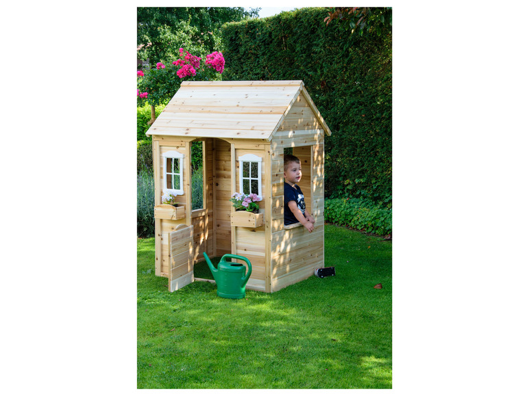 Speelhuis met bloempotten