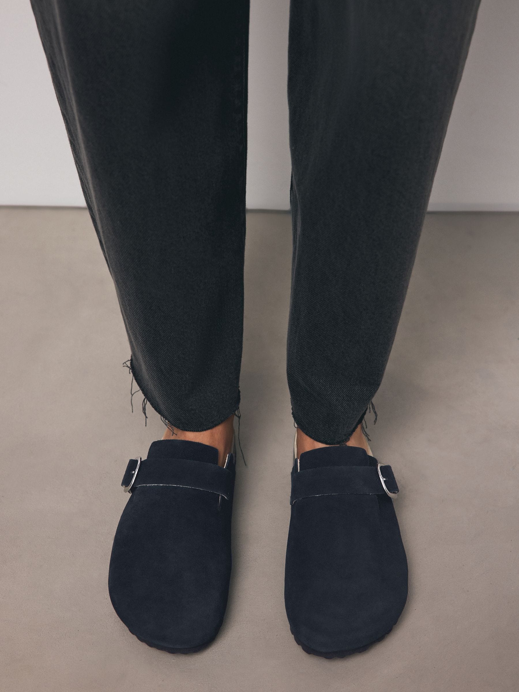 Marineblauw - Klompen met leren voetbed