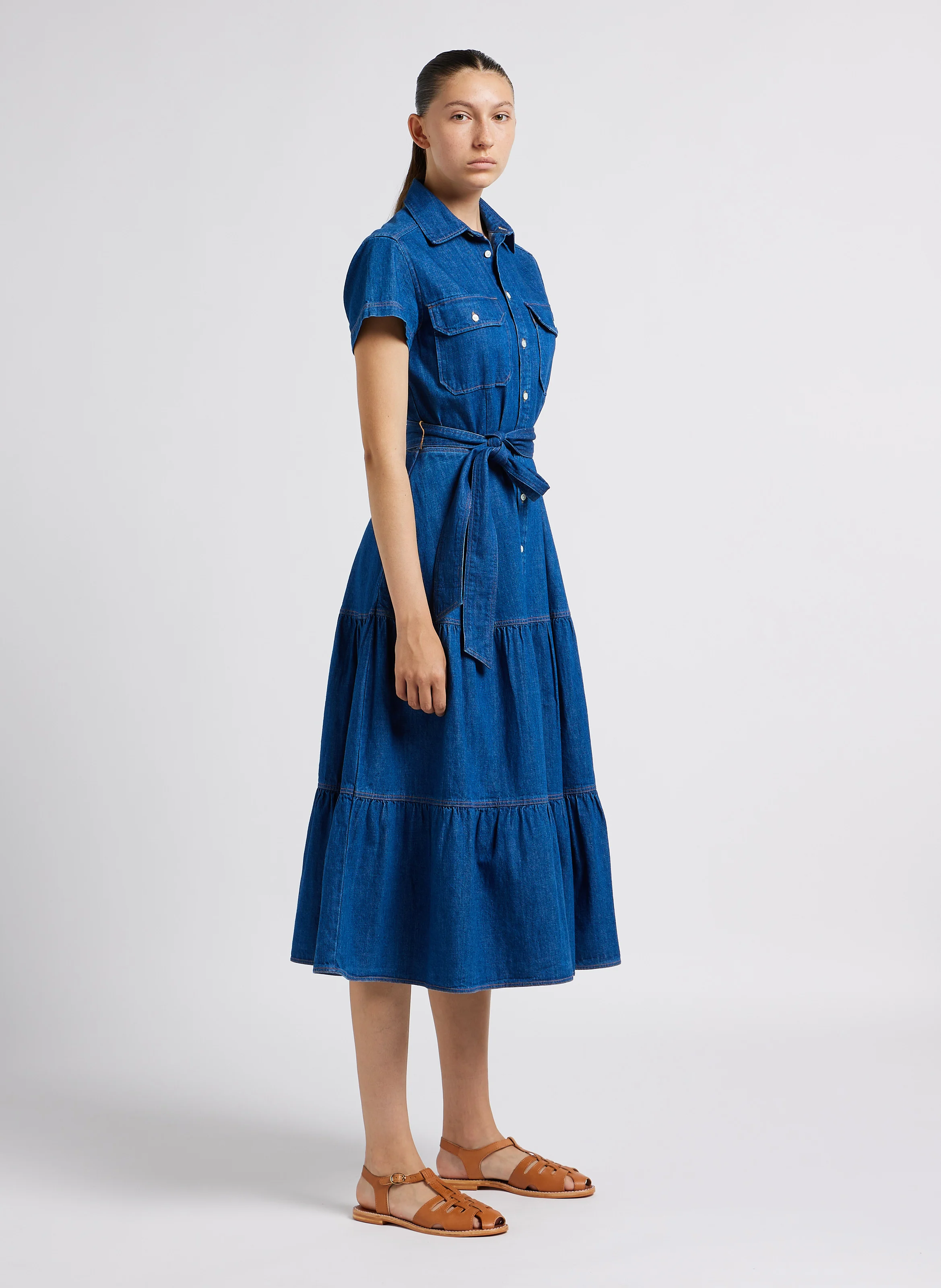Robe longue col classique cintrée en denim | Jean brut