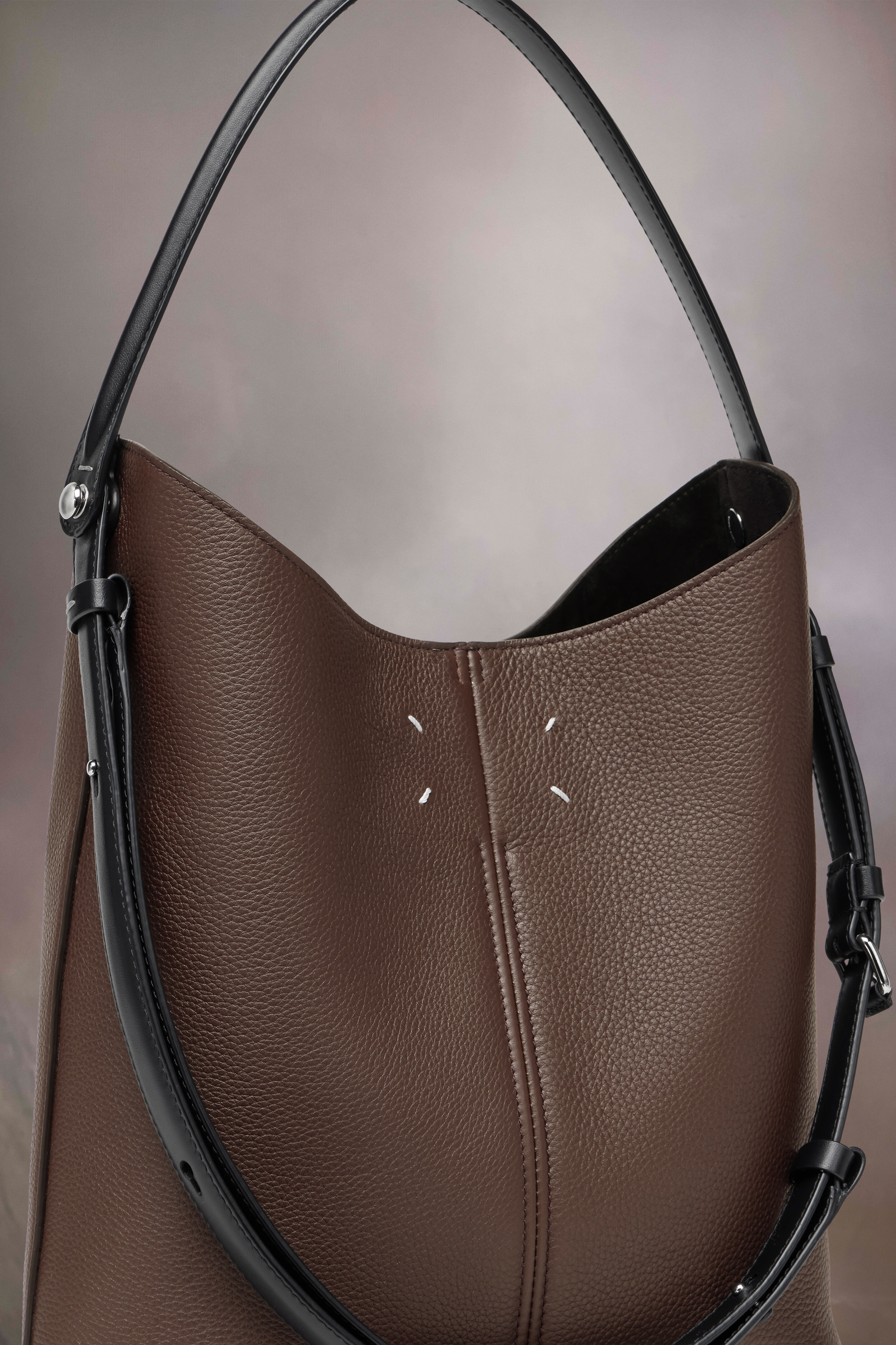 DRESS-AGE HOBO Tapenade