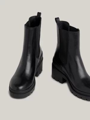 Botas de couro com salto bloco médio