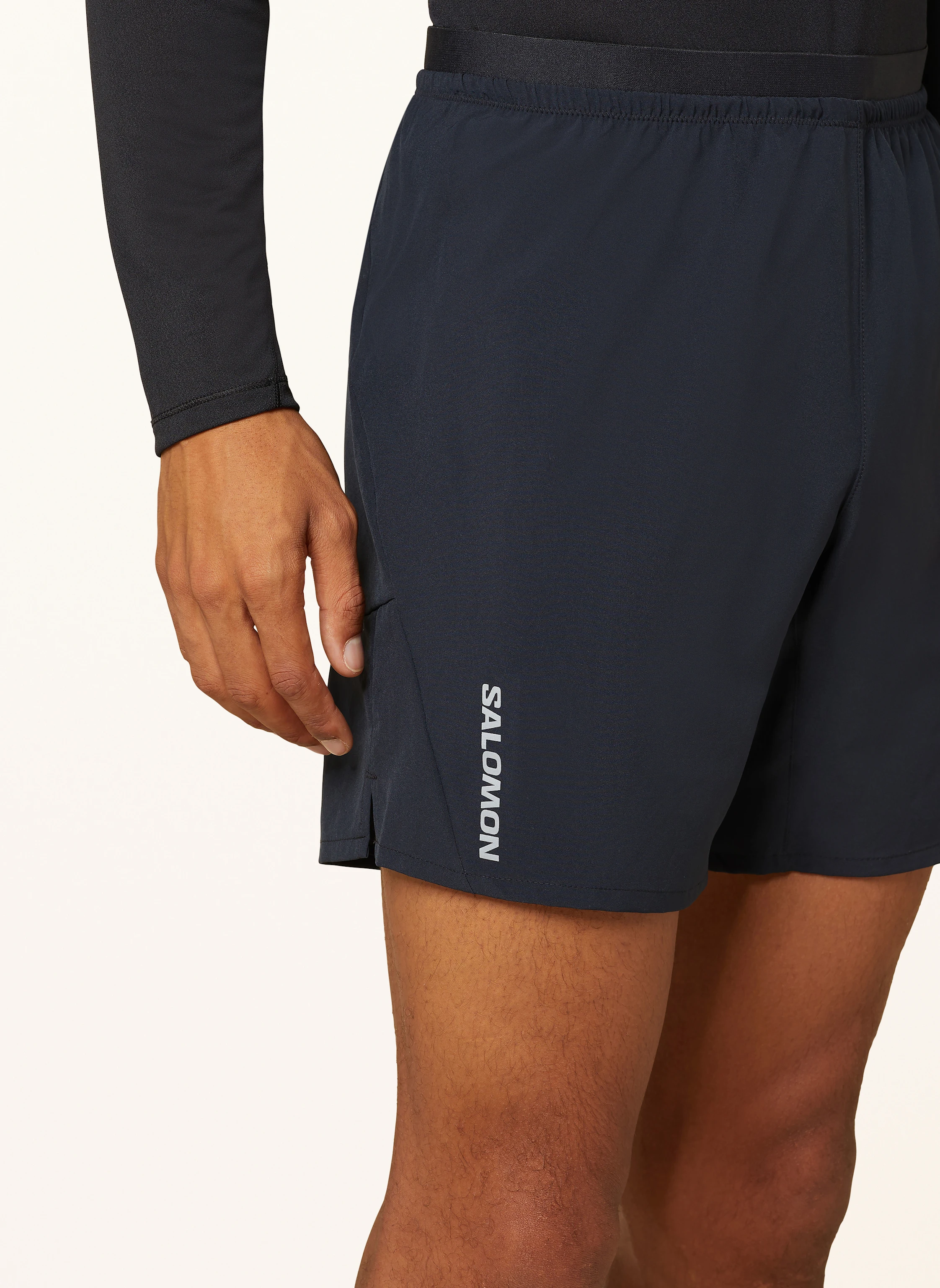 SALOMON Laufshorts CROSS 7''