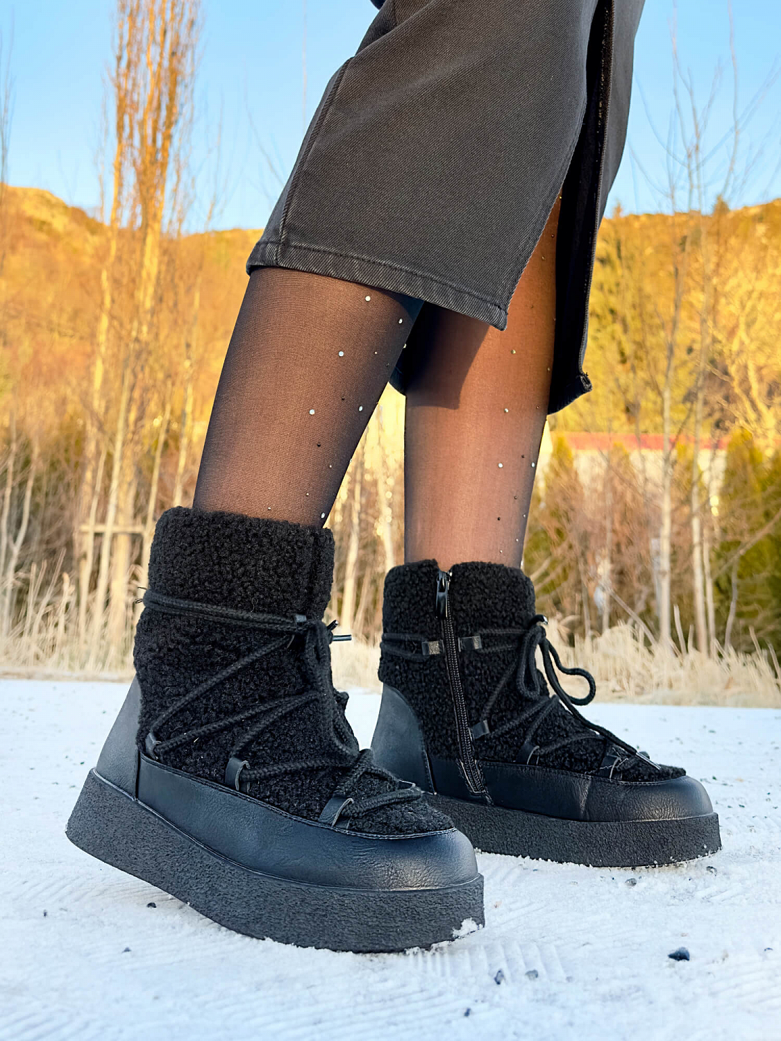 Duffy Teddy Boots Black