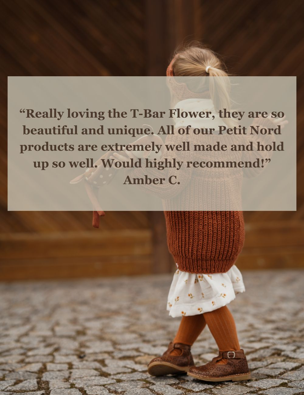 T-bar Flower - Hazelnut