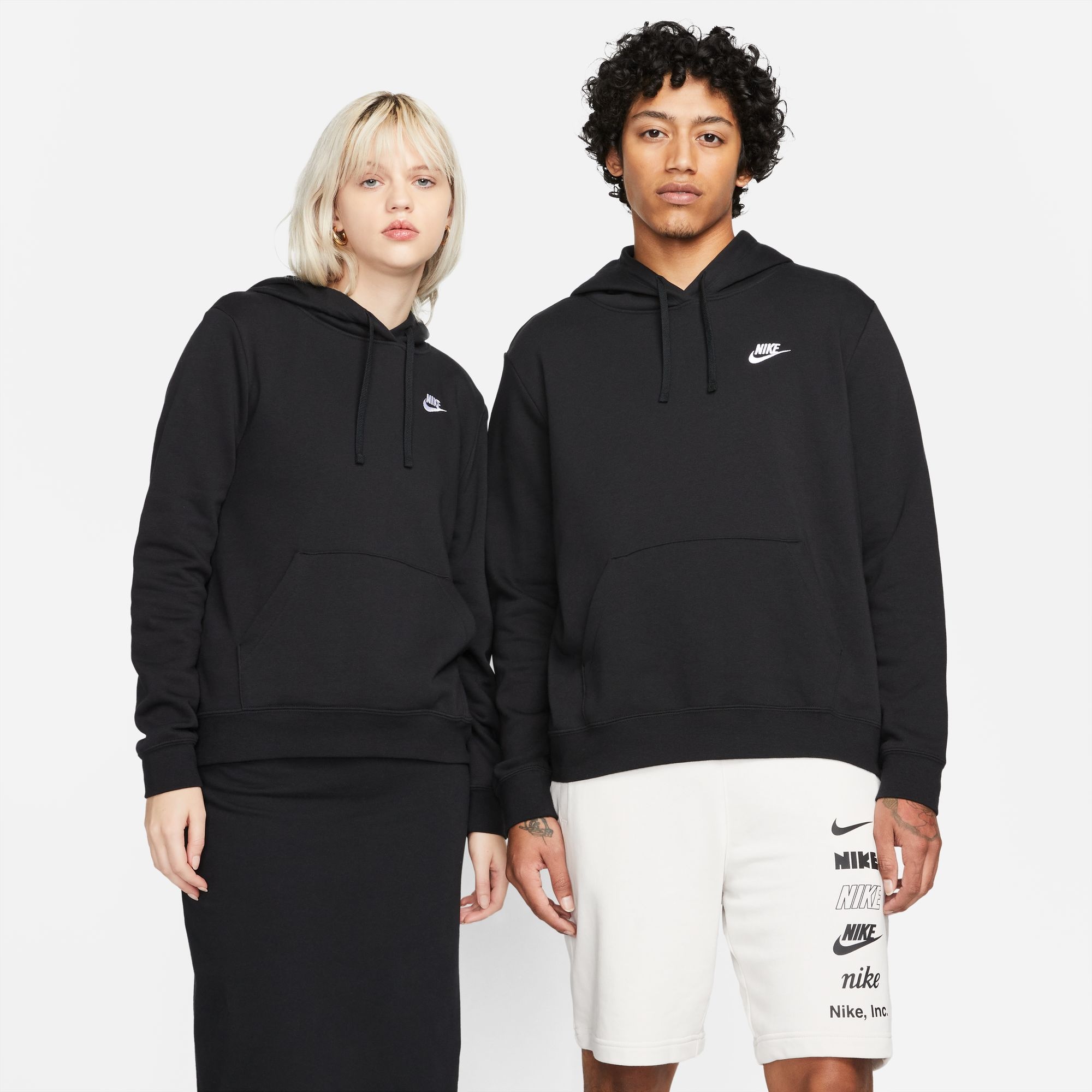 Nike Sportswear Kapuzensweatshirt »CLUB FLEECE WOMENS PULLOVER HOODIE«, Damen Kapuzenpullover aus weichem Fleece Material