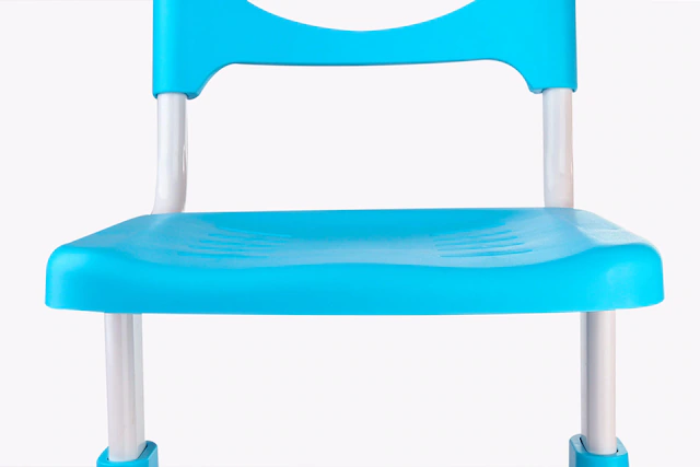 Vipack Kinderschreibtisch »Comfortline, mit Höhenverstellung inkl. Taschen- u. Becherhalter« Set, B/H/T ca. 70x54-76x47,4cm, verschiedene Farben, mit Griffelschublade,  inkl. Stuhl und verstellbarer Schreibplatte, praktische Funktionen