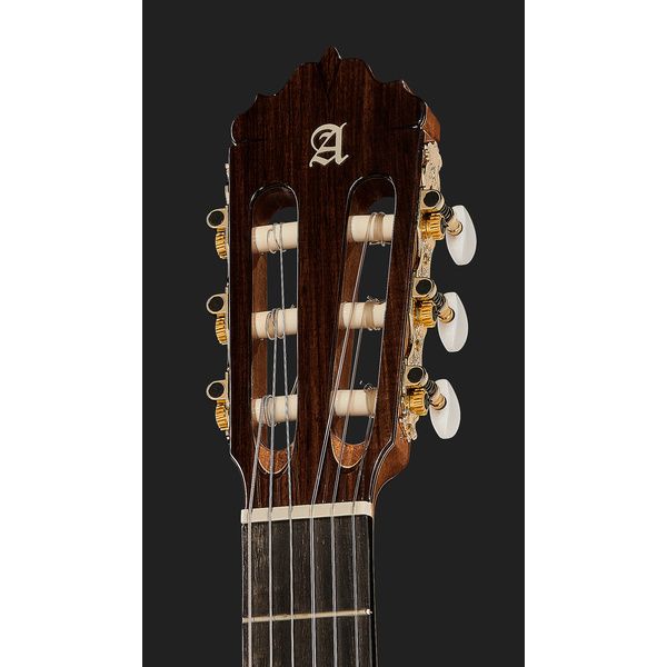 Alhambra 5 P CW E8 w/Gig Bag