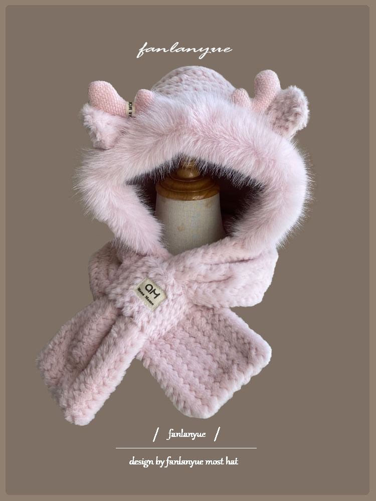 Zaalouk - Hertenhoorn Fluffy Hooded Scarf