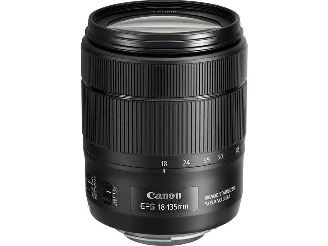 Canon EF-S - Zoomobjektiv - 18mm - 135mm - f/3.5-5.6 IS USM - Canon EF/EF-S