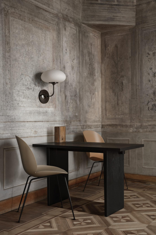 Gubi Stemlite wandlamp