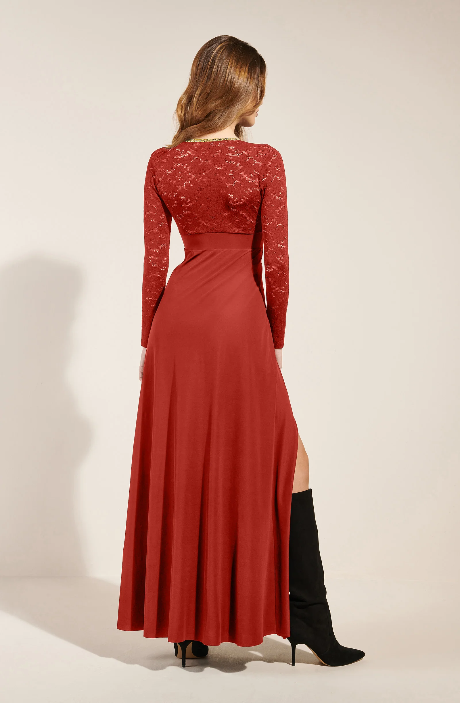 rivia Robe longue brique bi-matière en dentelle et voile Brique