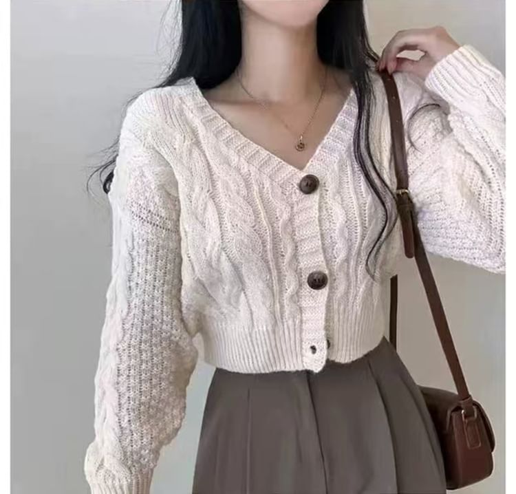 Frigga - V-hals, knoopjes, effen cropped vest