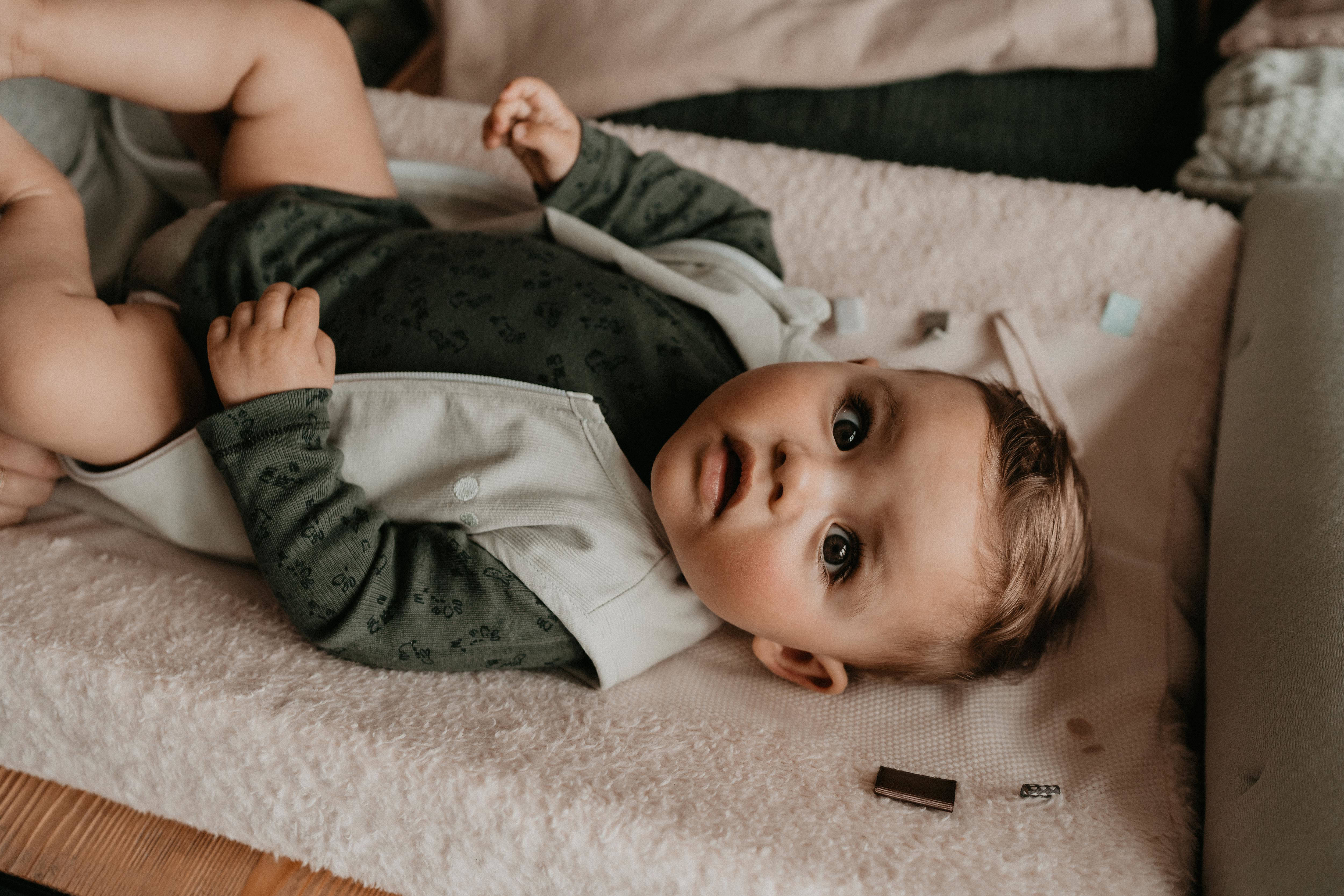Snoozebaby romper Dark Green
