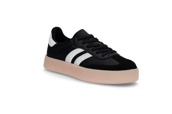 Trendy sneakers