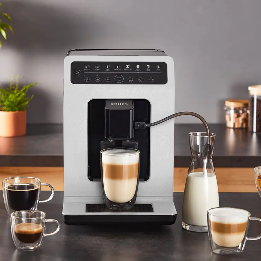 Set: Kaffeevollautomat Evidence Eco Design Nube und Reinigungsset